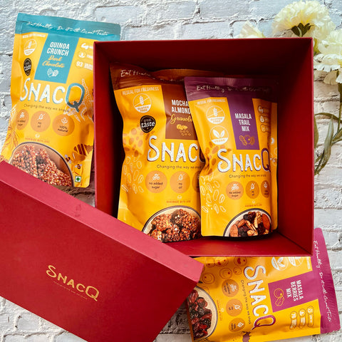 Four Times the Fun: SnacQ Gift Box Red with 4 Big Packs Included