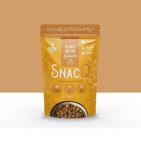SnacQ peanut butter granola banner